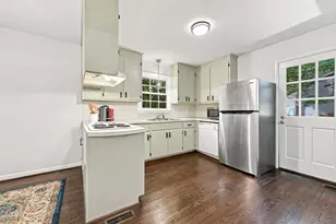 2304 Nelson Hwy, Chapel Hill, NC 27517 - Photo 9