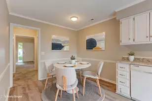 2202 Huntington Rd, Burlington, NC 27215 - Photo 7