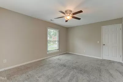 2202 Huntington Road #E5, Burlington, NC 27215 - Photo 9