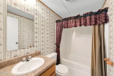 77 Baytree Lane, Henderson, NC 27537 - Photo 19