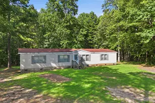 77 Baytree Ln, Henderson, NC 27537 - Photo 1