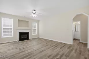 2124 Star Sapphire Dr, Raleigh, NC 27610 - Photo 9