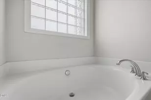 2124 Star Sapphire Dr, Raleigh, NC 27610 - Photo 33
