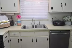 1402 Snow Hill Rd, Durham, NC 27712 - Photo 15