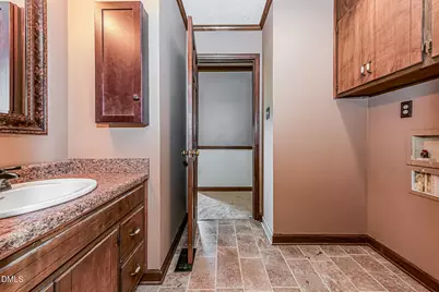 6466 Minnie Hall Road, Roseboro, NC 28382 - Photo 17