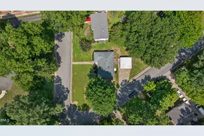 1115 E Willowbrook Drive, Burlington, NC 27215 - Photo 27