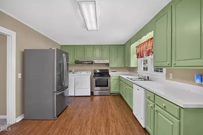 1115 E Willowbrook Drive, Burlington, NC 27215 - Photo 7