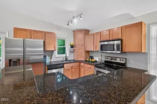 207 Holly Ridge, Chapel Hill, NC 27516 - Photo 7