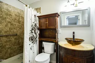 310 S Webb St, Selma, NC 27576 - Photo 19