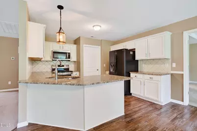 235 Highcroft Circle, Benson, NC 27504 - Photo 17