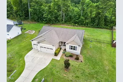 235 Highcroft Circle, Benson, NC 27504 - Photo 23