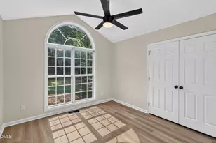 318 Davis Farm Dr, Selma, NC 27576 - Photo 7