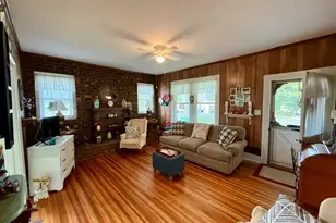 200 N 7th St, Mebane, NC 27302 - Photo 11