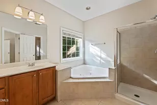 3645 Edgemont Dr, Raleigh, NC 27612 - Photo 23
