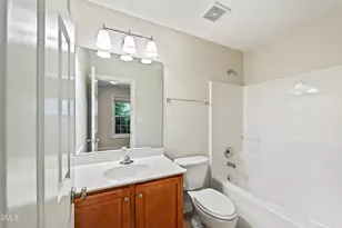 3645 Edgemont Dr, Raleigh, NC 27612 - Photo 17