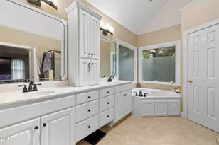 202 Montford Hall Ct, Cary, NC 27519 - Photo 33