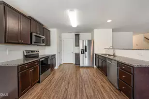 118 Brassfield Dr, Burlington, NC 27217 - Photo 5