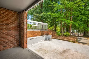 1008 Sandlin Pl, Raleigh, NC 27606 - Photo 25