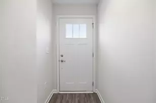 816 Channing Park Cir, Cary, NC 27519 - Photo 5