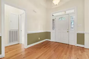 113 Lake Point Dr, Clayton, NC 27527 - Photo 9