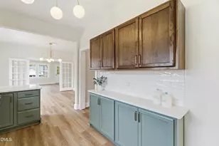 907 Morehead Ave, Durham, NC 27707 - Photo 15