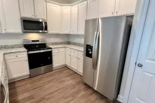 6905 Outfall Point Ln, Raleigh, NC 27616 - Photo 11