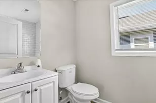 403 Spring Ct, Henderson, NC 27536 - Photo 9