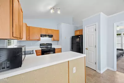 6 Bentwood Place, Durham, NC 27703 - Photo 15