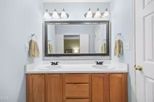 6 Bentwood Pl, Durham, NC 27703 - Photo 29