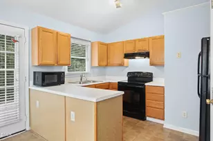 6 Bentwood Pl, Durham, NC 27703 - Photo 13