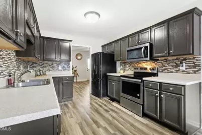 110 Walford Park, Clayton, NC 27520 - Photo 7