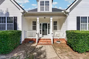 34 Overby Ct, Fuquay Varina, NC 27526 - Photo 3