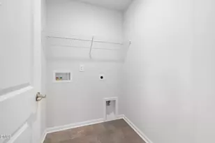 725 Wicklow Hall Dr, Fuquay Varina, NC 27526 - Photo 25