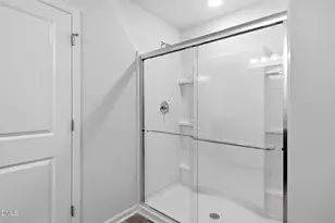 725 Wicklow Hall Dr, Fuquay Varina, NC 27526 - Photo 17