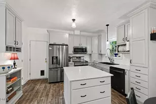 104 Acadia Ct, Cary, NC 27513 - Photo 23