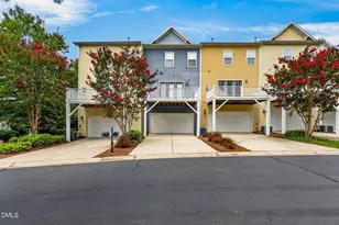 315 Kinellan Ln, Cary, NC 27519 - Photo 3