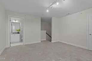 10410 Sablewood Dr, Raleigh, NC 27617 - Photo 29