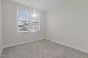10410 Sablewood Dr, Raleigh, NC 27617 - Photo 23
