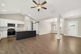 203 Tuscany Cir, Princeton, NC 27569 - Photo 11