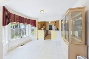 201 Lawrence St, Fuquay Varina, NC 27526 - Photo 3