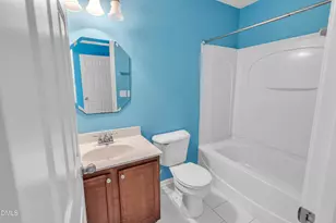 240 Seymour Pl, Cary, NC 27519 - Photo 19