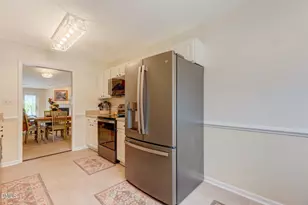 3027 Maple Ave, Burlington, NC 27215 - Photo 13