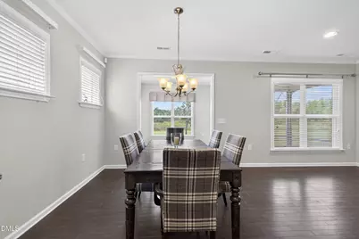 2414 Bloomsbury Manor Drive, Durham, NC 27703 - Photo 9