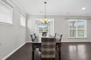 2414 Bloomsbury Manor Dr, Durham, NC 27703 - Photo 9