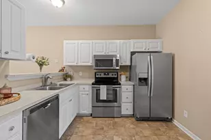 43 Cheltenham Dr, Clayton, NC 27520 - Photo 11
