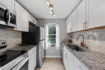 7713 Kingsberry Court, Raleigh, NC 27615 - Photo 15
