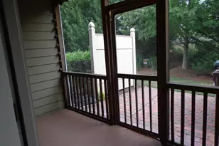 3018 Freeport Dr, Cary, NC 27519 - Photo 9