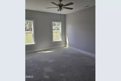 1027 N Lincoln Street, Benson, NC 27504 - Photo 5