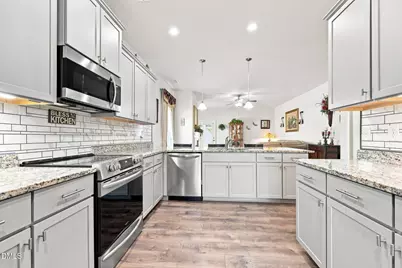 102 Boomer Street, Benson, NC 27504 - Photo 7