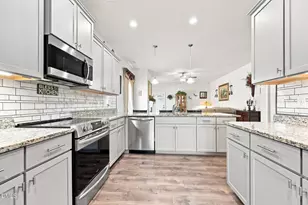 102 Boomer St, Benson, NC 27504 - Photo 7